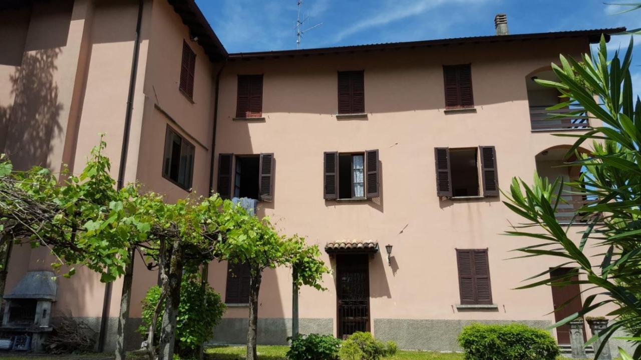Villa Brotti Claino Exterior foto